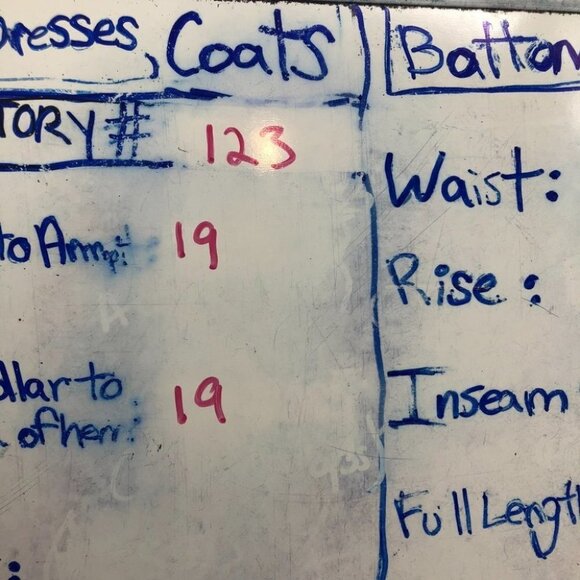 Banana Republic Sheet Beaded V-Neck white barrack long sleeve blouse small - Picture 11 of 13